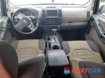 Zdjęcie 8 z 13 samochodu: 2008 NISSAN XTERRA X VIN:5N1AN08U58C529429 - miniatura