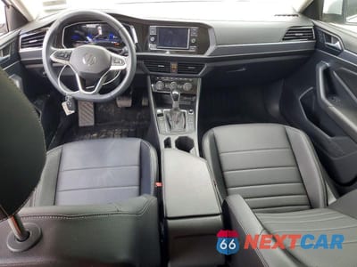 Zdjęcie 8 z 12 samochodu: 2023 VOLKSWAGEN JETTA SE VIN:3VW7M7BU7PM059031 - miniatura