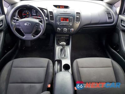 Zdjęcie 8 z 12 samochodu: 2014 KIA FORTE LX VIN:KNAFX4A60E5105242 - miniatura