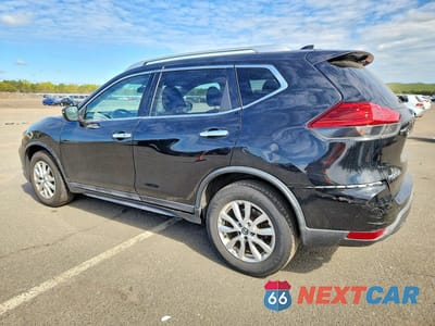 Drugie zdjęcie samochodu z przodu: 2017 NISSAN ROGUE SV VIN:KNMAT2MTXHP551177 - miniatura