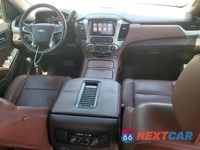 Zdjęcie 8 z 13 samochodu: 2017 CHEVROLET SUBURBAN K1500 PREMIER VIN:1GNSKJKC7HR308281 - miniatura