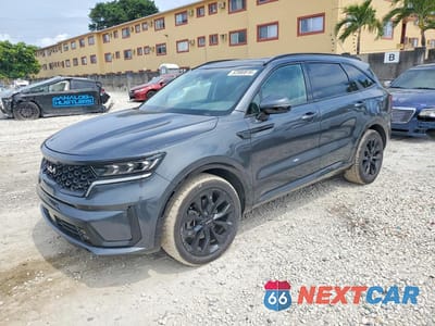 2022 KIA SORENTO SX 5XYRK4LF9NG139649 - główne zdjęcie licytacji z USA - miniatura