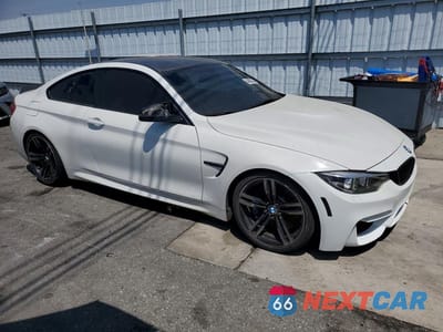 Czwarte zdjęcie samochodu z boku: 2018 BMW M4 VIN:WBS4Y9C5XJAC86890 - miniatura