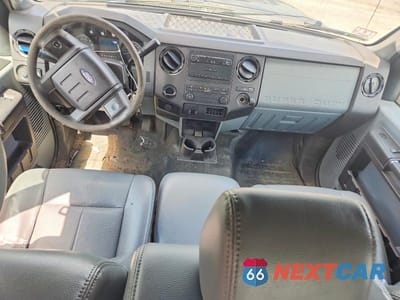 Zdjęcie 8 z 12 samochodu: 2013 FORD F250 SUPER DUTY VIN:1FD7X2A69DEB43851 - miniatura
