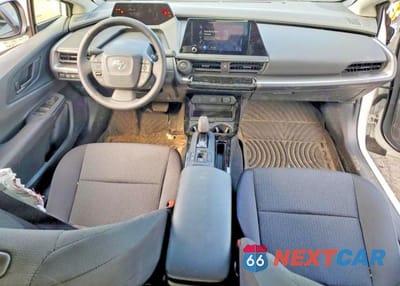 Zdjęcie 8 z 12 samochodu: 2024 TOYOTA PRIUS VIN:JTDACAAU5R3043165 - miniatura