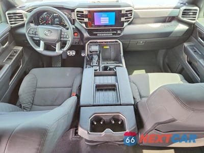 Zdjęcie 8 z 12 samochodu: 2025 TOYOTA TUNDRA VIN:5TFLA5DB0SX273114 - miniatura