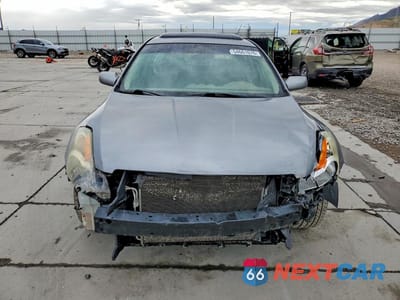 Piąte zdjęcie samochodu w środku: 2009 NISSAN ALTIMA 2.5 VIN:1N4AL21E89N485947 - miniatura