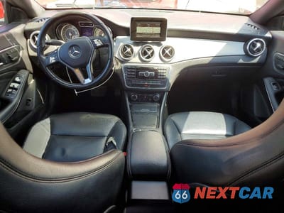 Zdjęcie 8 z 12 samochodu: 2014 MERCEDES-BENZ CLA 250 VIN:WDDSJ4EB6EN155563 - miniatura