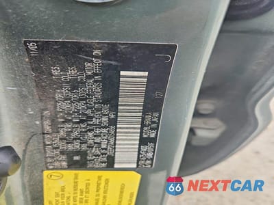 Zdjęcie 14 z 14 samochodu: 2006 TOYOTA HIGHLANDER LIMITED VIN:JTEEP21A660154656 - miniatura