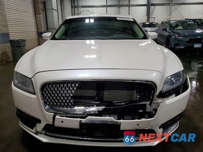 Piąte zdjęcie samochodu w środku: 2018 LINCOLN CONTINENTAL PREMIERE VIN:1LN6L9PK4J5611579 - miniatura