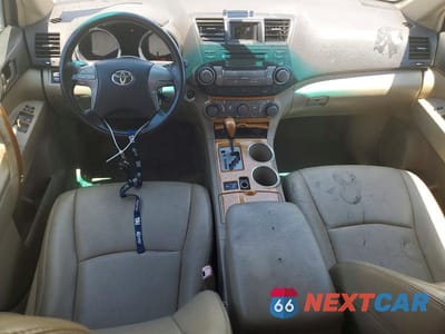 Zdjęcie 8 z 13 samochodu: 2008 TOYOTA HIGHLANDER HYBRID VIN:JTEEW41A082000577 - miniatura