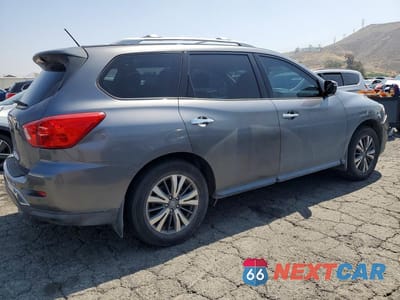 Trzecie zdjęcie samochodu z tyłu: 2017 NISSAN PATHFINDER S VIN:5N1DR2MN8HC913863 - miniatura