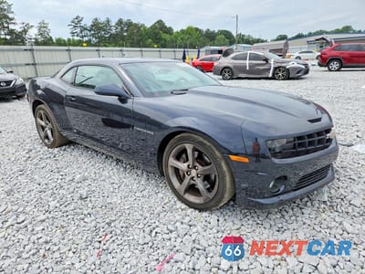 Czwarte zdjęcie samochodu z boku: 2013 CHEVROLET CAMARO SS VIN:2G1FJ1EJ5D9116295 - miniatura