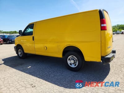 Drugie zdjęcie samochodu z przodu: 2021 CHEVROLET EXPRESS 2500 CARGO DELIVERY VAN VIN:1GCWGAFP2M1166830 - miniatura