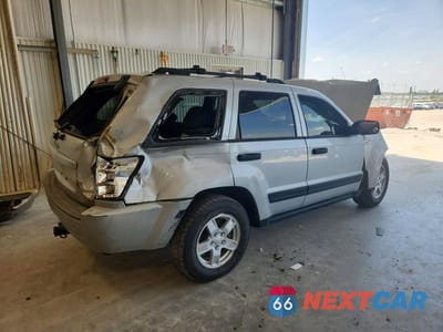 Trzecie zdjęcie samochodu z tyłu: 2006 JEEP GRAND CHEROKEE LAREDO VIN:1J4GR48K36C250691 - miniatura