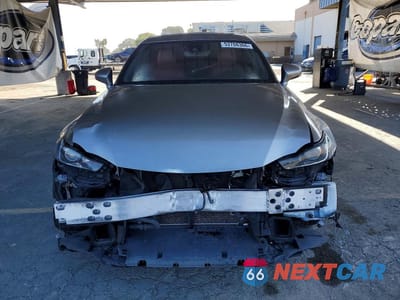 Piąte zdjęcie samochodu w środku: 2018 LEXUS IS 300 VIN:JTHBA1D24J5076900 - miniatura