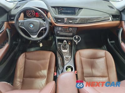 Zdjęcie 8 z 13 samochodu: 2015 BMW X1 XDRIVE28I VIN:WBAVL1C54FVY29690 - miniatura