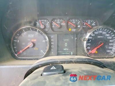 Zdjęcie 9 z 12 samochodu: 2018 GMC SIERRA K3500 VIN:1GD42VCY9JF155098 - miniatura