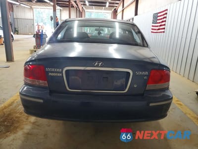 Zdjęcie 6 z 12 samochodu: 2004 HYUNDAI SONATA GLS VIN:KMHWF35H44A056902 - miniatura