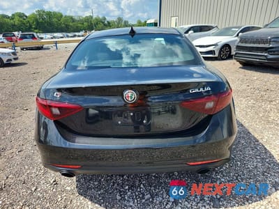 Zdjęcie 6 z 12 samochodu: 2022 ALFA ROMEO GIULIA SUPER VIN:ZARFANBN6N7655085 - miniatura