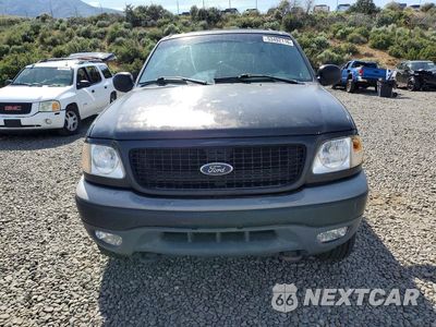 Piąte zdjęcie samochodu w środku: 2001 FORD EXPEDITION XLT VIN:1FMPU16L81LB61623 - miniatura