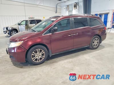 2011 HONDA ODYSSEY EXL 5FNRL5H63BB031994 - główne zdjęcie licytacji z USA - miniatura