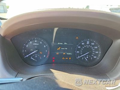 Zdjęcie 9 z 12 samochodu: 2018 GENESIS G80 3.8 VIN:KMHGN4JE9JU238999 - miniatura