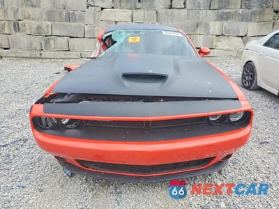 Piąte zdjęcie samochodu w środku: 2018 DODGE CHALLENGER R VIN:2C3CDZBT5JH116129 - miniatura