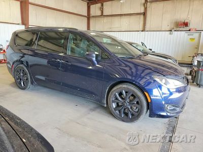 Czwarte zdjęcie samochodu z boku: 2020 CHRYSLER PACIFICA TOURING VIN:2C4RC1FG3LR134147 - miniatura
