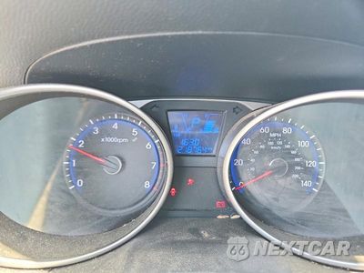 Zdjęcie 9 z 13 samochodu: 2015 HYUNDAI TUCSON SE VIN:KM8JU3AG2FU116948 - miniatura
