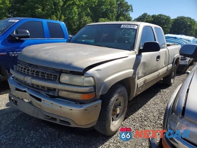 2000 CHEVROLET SILVERADO K1500 1GCEK19T5YE368837 - główne zdjęcie licytacji z USA - miniatura