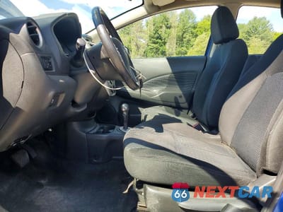 Zdjęcie 7 z 13 samochodu: 2015 NISSAN VERSA NOTE SV VIN:3N1CE2CP5FL397786 - miniatura