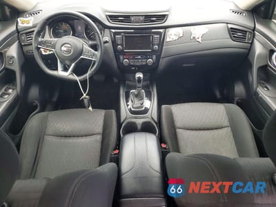 Zdjęcie 8 z 13 samochodu: 2020 NISSAN ROGUE SV VIN:JN8AT2MT9LW017137 - miniatura