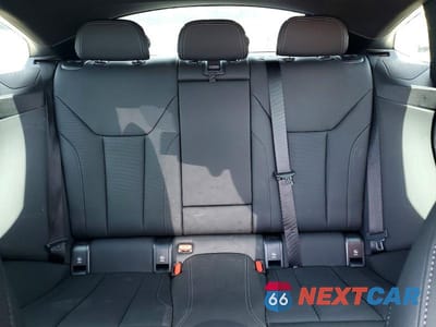 Zdjęcie 10 z 14 samochodu: 2024 BMW I4 EDRIVE 35 VIN:WBY43AW07RFS36871 - miniatura