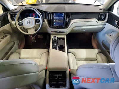 Zdjęcie 8 z 13 samochodu: 2022 VOLVO XC60 B6 INSCRIPTION VIN:YV4062RL9N1900997 - miniatura