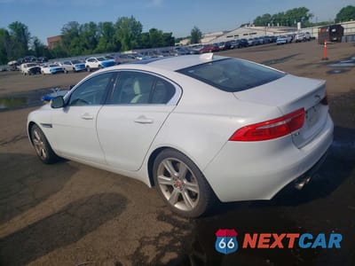 Drugie zdjęcie samochodu z przodu: 2017 JAGUAR XE PRESTIGE VIN:SAJAK4BN9HA971696 - miniatura