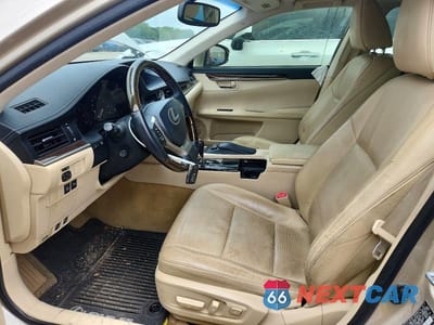 Zdjęcie 7 z 12 samochodu: 2014 LEXUS ES 350 VIN:JTHBK1GG0E2138384 - miniatura