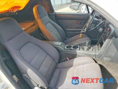 Zdjęcie 10 z 12 samochodu: 1993 MAZDA MX-5 MIATA VIN:JM1NA3517P0409998 - miniatura