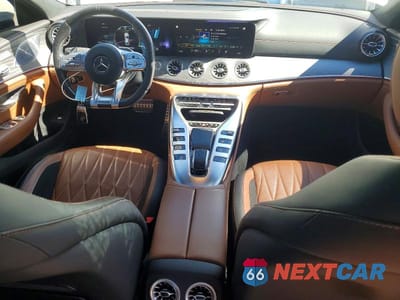 Zdjęcie 8 z 12 samochodu: 2021 MERCEDES-BENZ AMG GT 43 VIN:W1K7X5KB4MA037936 - miniatura