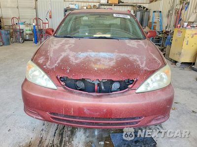Piąte zdjęcie samochodu w środku: 2003 TOYOTA CAMRY LE VIN:4T1BE32K13U226129 - miniatura