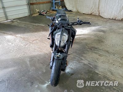 Drugie zdjęcie samochodu z przodu: 2022 KTM 890 DUKE R VIN:VBKTU9402NM834222 - miniatura