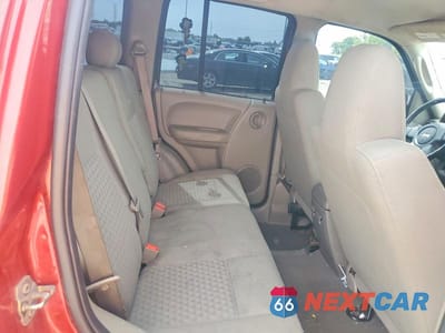 Zdjęcie 11 z 13 samochodu: 2007 JEEP LIBERTY SPORT VIN:1J4GL48K17W694301 - miniatura