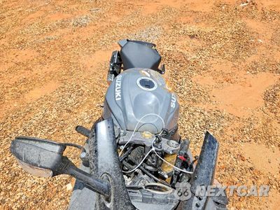Piąte zdjęcie samochodu w środku: 2025 SUZUKI GSX-R750 VIN:JS1GR7MA6S7101080 - miniatura