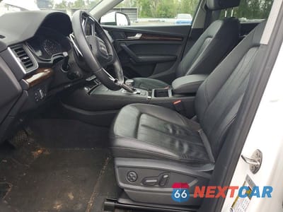 Zdjęcie 7 z 12 samochodu: 2019 AUDI Q5 PREMIUM VIN:WA1ANAFY4K2132110 - miniatura