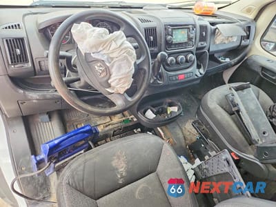 Zdjęcie 8 z 12 samochodu: 2016 RAM PROMASTER 3500 3500 HIGH VIN:3C6URVJG7GE135050 - miniatura