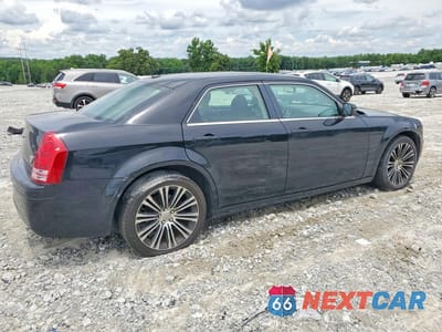 Trzecie zdjęcie samochodu z tyłu: 2010 CHRYSLER 300 S VIN:2C3CA2CV8AH266297 - miniatura
