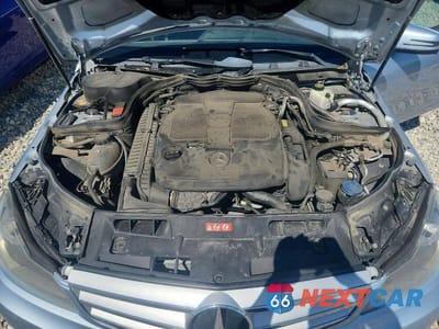 Zdjęcie 11 z 12 samochodu: 2013 MERCEDES-BENZ C 300 4MATIC VIN:WDDGF8AB2DA818430 - miniatura
