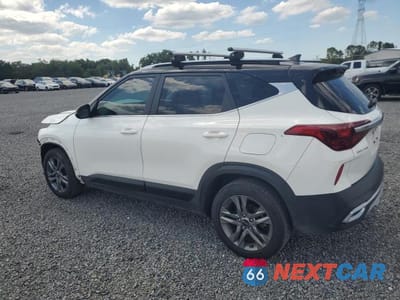 Drugie zdjęcie samochodu z przodu: 2021 KIA SELTOS S VIN:KNDEU2AA2M7205393 - miniatura
