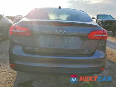 Zdjęcie 6 z 12 samochodu: 2015 FORD FOCUS SE VIN:1FADP3F20FL240895 - miniatura