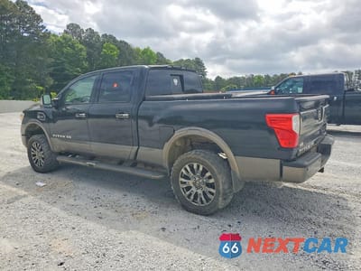 Drugie zdjęcie samochodu z przodu: 2017 NISSAN TITAN XD PLATINUM RESERVE VIN:1N6BA1F45HN522219 - miniatura